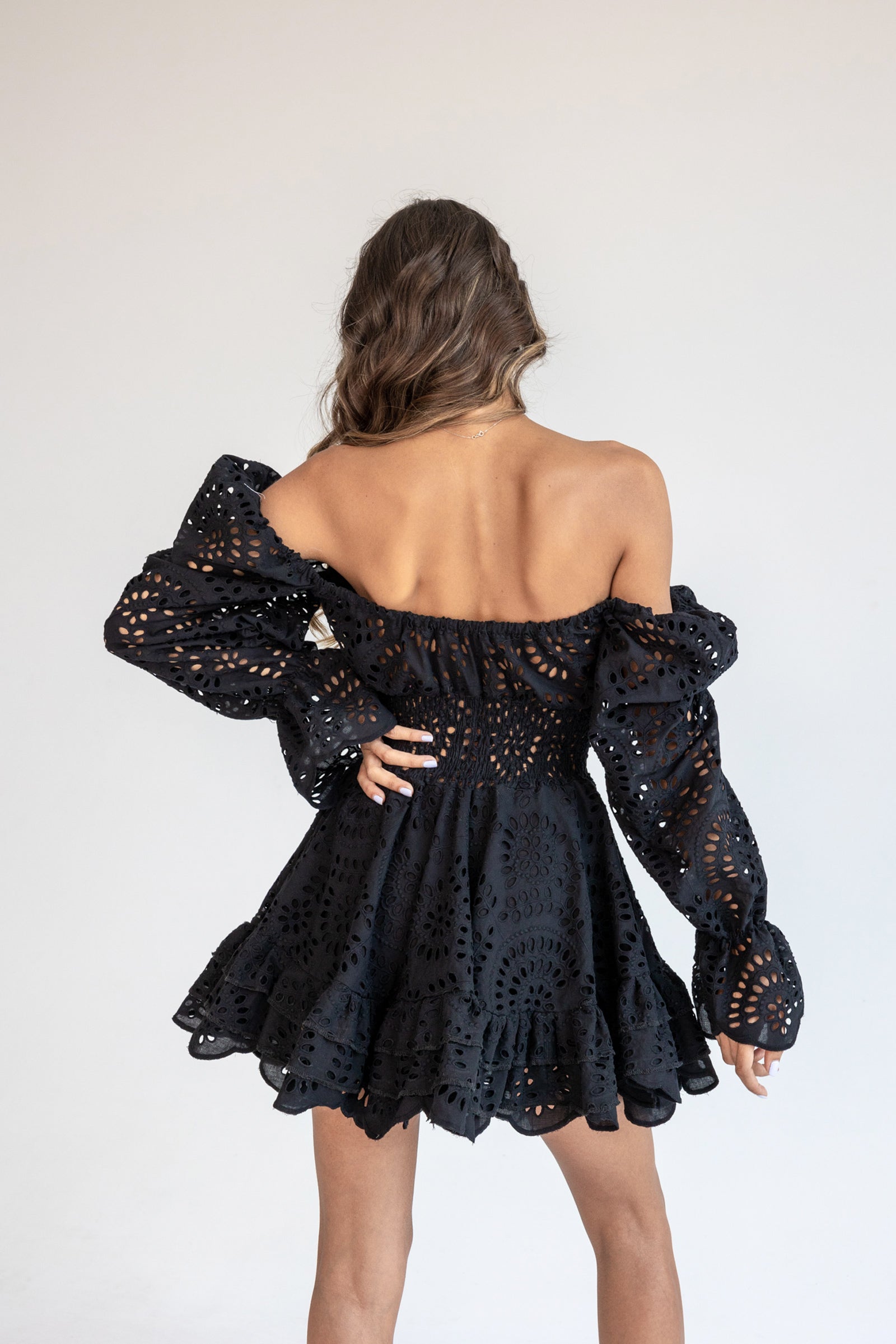 LUCY LACE DRESS EVIS STYLE