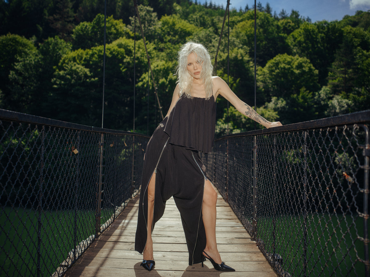 Dolly Top In Black